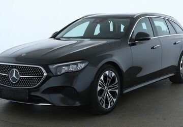 Mercedes-Benz E 220 27.530 km 46.475 &euro; Bad Aibling 83043