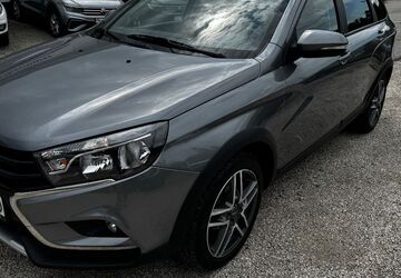 Lada Vesta 118.000 km 8.490 &euro; Bad Endorf 83093
