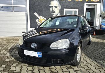 VW Golf 155.400 km 2.399 &euro; Edling 83533