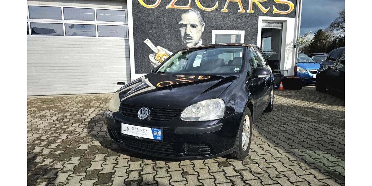 VW Golf 155.400 km 2.399 &euro; Edling 83533