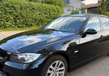 BMW 320 269.000 km 2.390 &euro; Rosenheim 83022