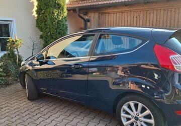 Ford Fiesta 14.526 km 9.800 &euro; Rott am Inn 83543