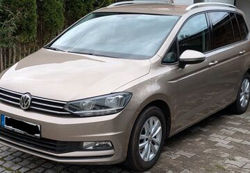 VW Touran 134.000 km 16.490 &euro; Grassau 83224