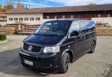 VW T5 Multivan 228.000 km 14.250 &euro; Rosenheim 83026