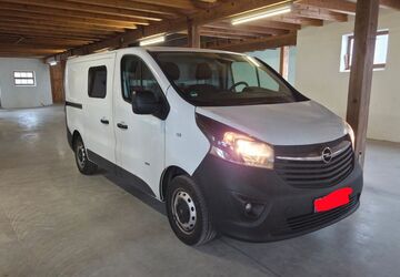 Opel Vivaro 184.706 km 11.490 &euro; Emmering 83550
