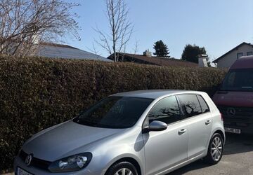 VW Golf 227.000 km 4.600 &euro; Rosenheim 83026