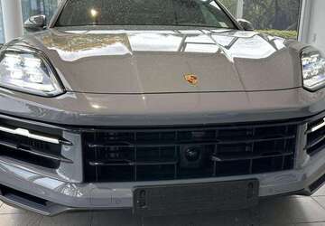 Porsche Cayenne 2.750 km 141.015 &euro; Kiefersfelden 83088