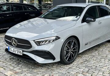 Mercedes-Benz A 200 8.000 km 36.800 &euro; Raubling 83064