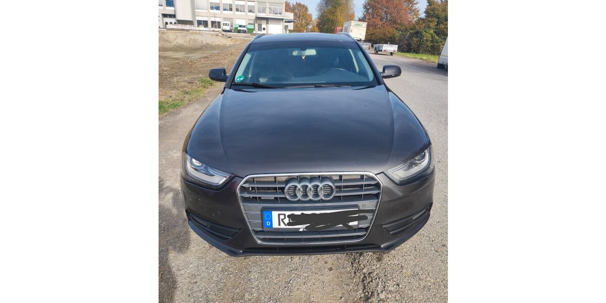 Audi A4 242.974 km 9.800 &euro; Rosenheim 83026