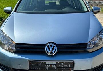VW Golf 108.000 km 3.999 &euro; Großkarolinenfeld 83109