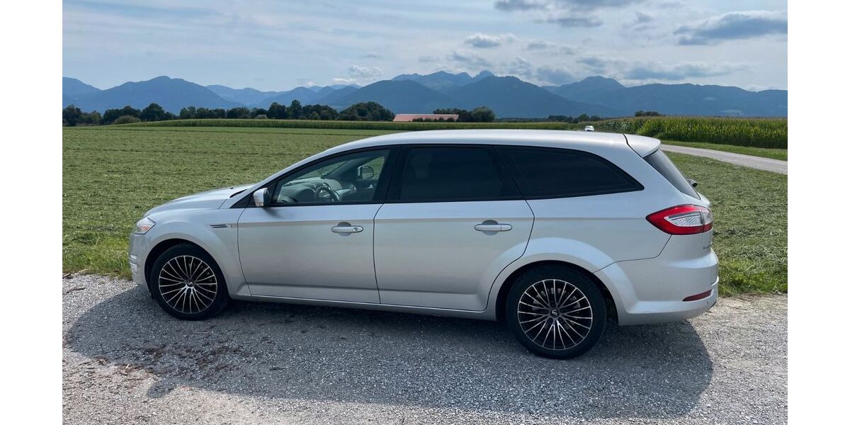 Ford Mondeo 270.000 km 3.900 &euro; Rosenheim 83026