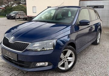 Skoda Fabia 90.000 km 9.990 &euro; Bad Aibling 83043