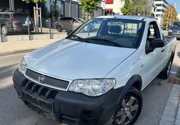 Fiat Strada 203.748 km 5.999 &euro; Rosenheim 83026
