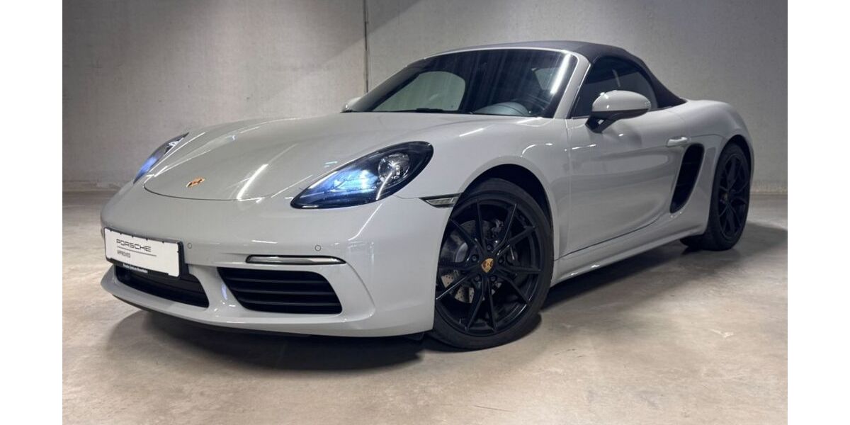 Porsche Boxster 22.400 km 72.890 &euro; Raubling 83064