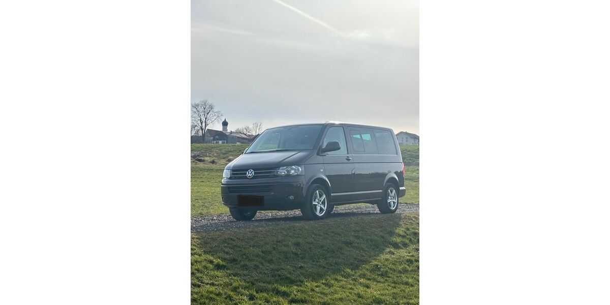 VW T5 Multivan 214.900 km 19.900 &euro; Oberpframmern 85667