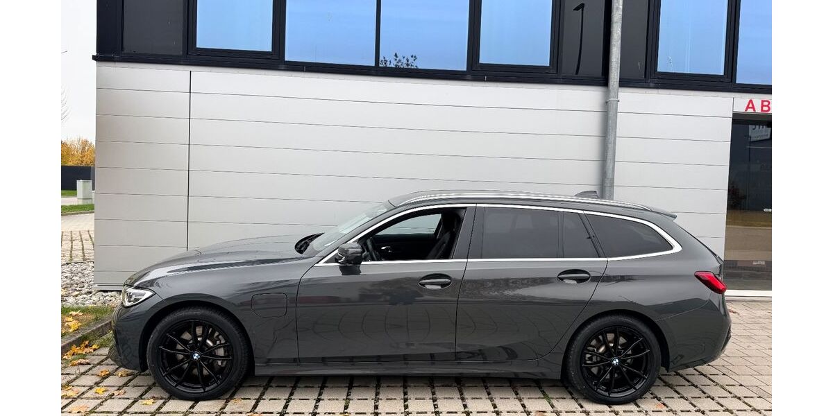 BMW 330 76.641 km 27.999 &euro; Raubling 83064